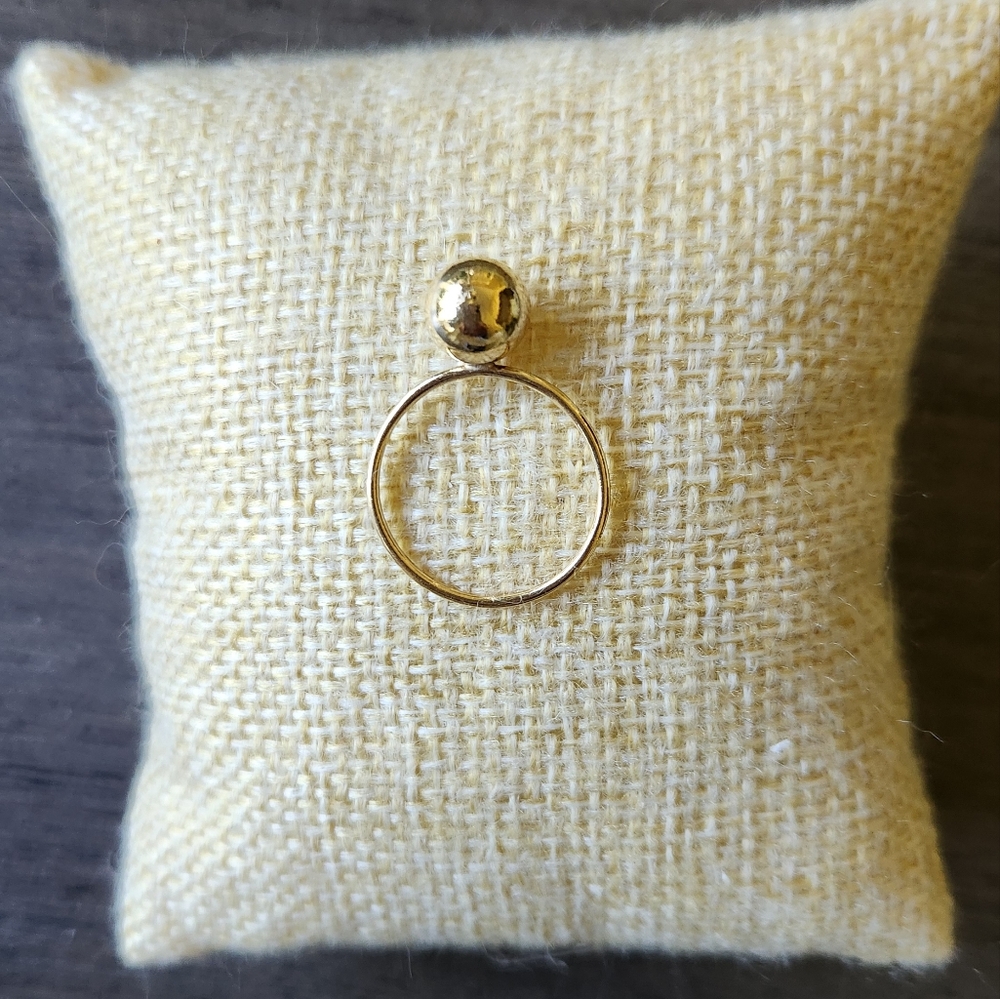 Enewton Ring